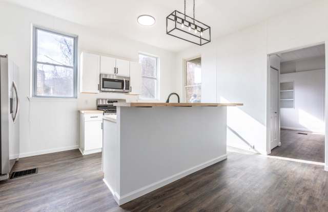 AVAILABLE May - Spacious Home You DO NOT want to miss - 43 Mount Oliver Street, Pittsburgh, PA 15210 AVAILABLE May - Spacious Home You DO NOT want to miss - 43 Mount Oliver Street, Pittsburgh, PA 15210