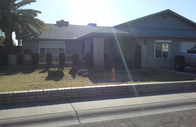 8350 N. 50th Drive photos photos