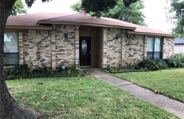 1313 Ellington Drive - 1313 Ellington Drive, Mesquite, TX 75150