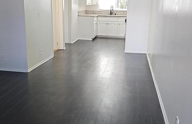 2216 W Court St - 2216 West Court Street, Los Angeles, CA 90026