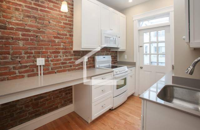 Great 1 bedroom Available 1/1/26 photos photos