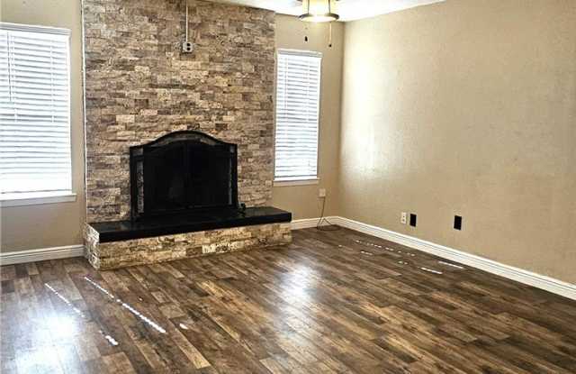 1519 Indian Trail Gallery 4