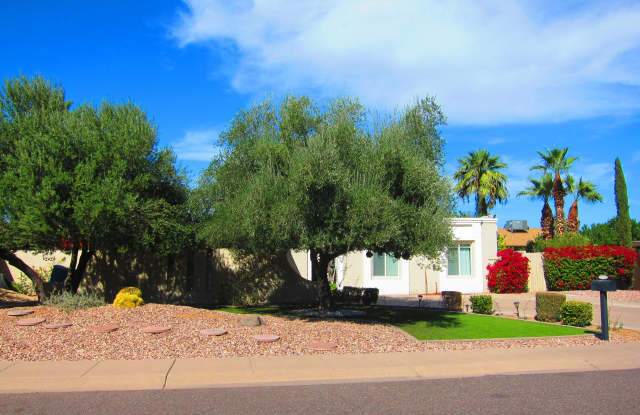 3634 E CHARTER OAK Road Gallery 2