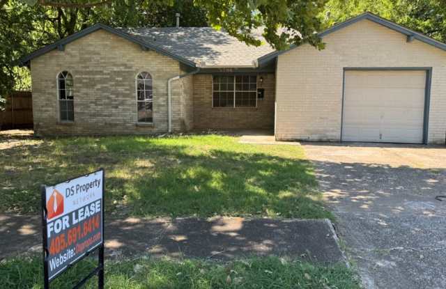 Newly remodeled with New Luxury Vinyl Plank, Carpet, Paint and bathrooms! Norman Schools, ready for move in! photos photos
