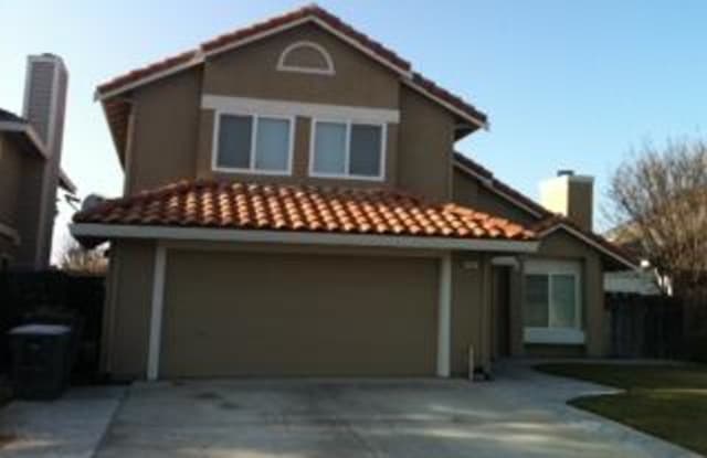 405 Pacheco Dr - 405 Pacheco Drive, Tracy, CA 95376
