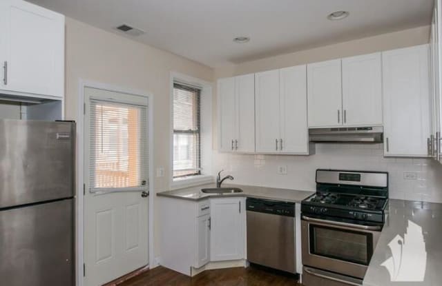 1819 West Leland Avenue - 1819 W Leland Ave, Chicago, IL 60640