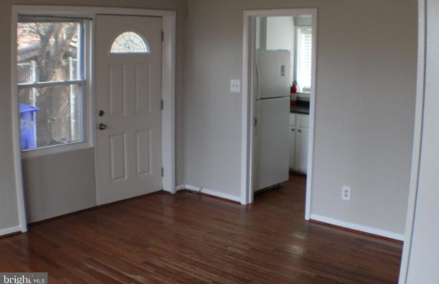 5229 10TH PLACE S Gallery 4