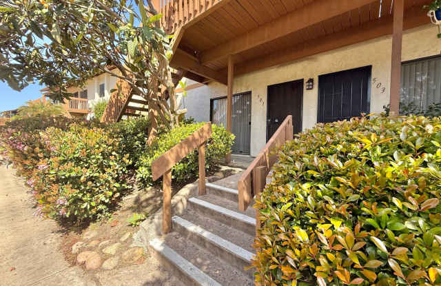 Spacious 2 Bedroom Condo Near Mission Valley! photos photos