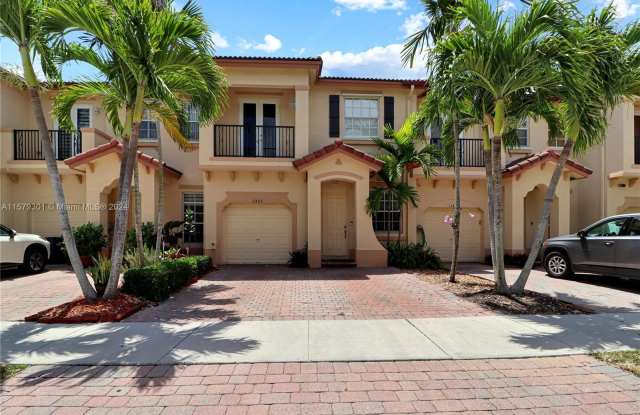 12808 SW 132nd Ter - 12808 Southwest 132nd Terrace, Three Lakes, FL 33186