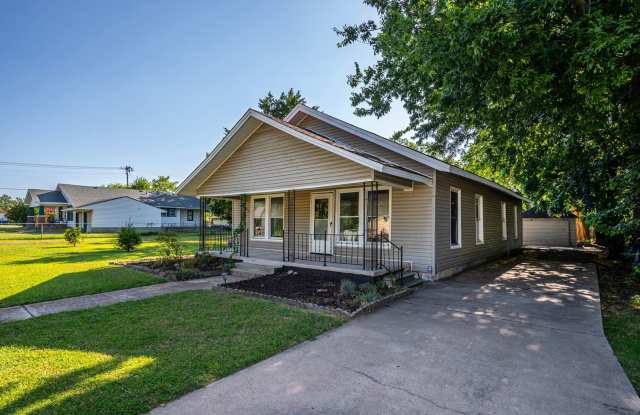 Three Bedroom For Rent $1000/Month Gallery 3