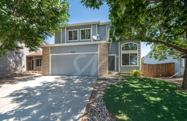 East Side Home with a Large Back Yard! Gallery 1