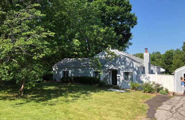 5228 Woodson Road - 5228 Woodson Road, Raytown, MO 64133