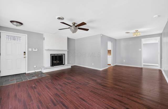 475 W Johnstown Road Gallery 4
