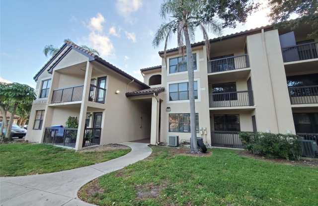 4581 W Mcnab Rd photos photos