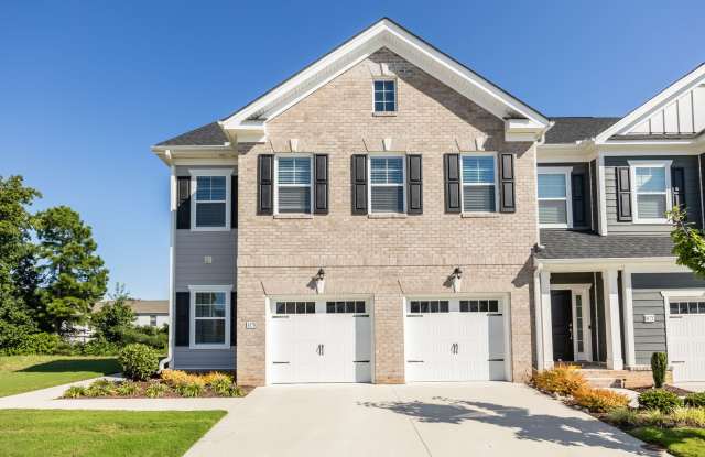 Beautiful 3 Bedroom Home on Corner Lot in Henrico County ***Available NOW!!!*** photos photos