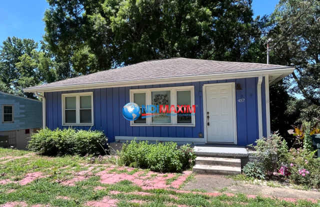 Adorable cozy bungalow only 2 miles from Marietta square photos photos