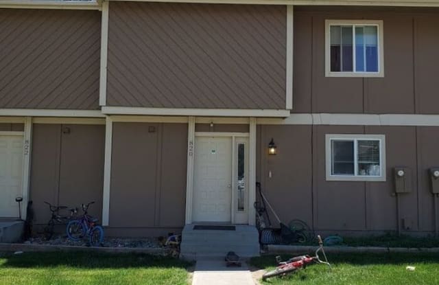 820 Moccasin Lane - 820 Moccasin Lane, Rock Springs, WY 82901