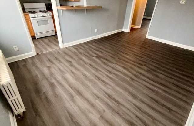 4002 Edgewood Rd photos photos