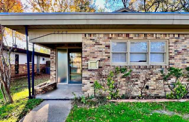2929 W 4th Avenue photos photos