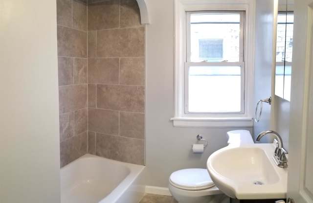 17415 Warrington Drive - Unit 2 Gallery 4