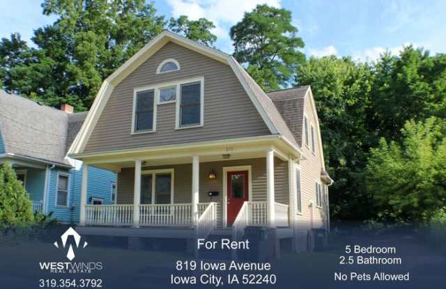 819 Iowa Avenue - 819 Iowa Avenue, Iowa City, IA 52240