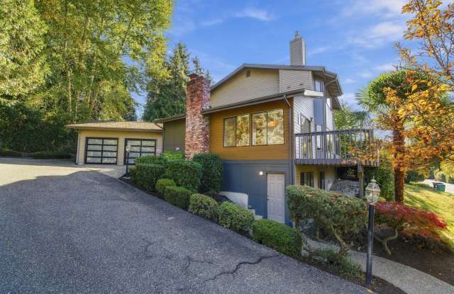 4Bd/3.25Ba Kirkland Home Gallery 1