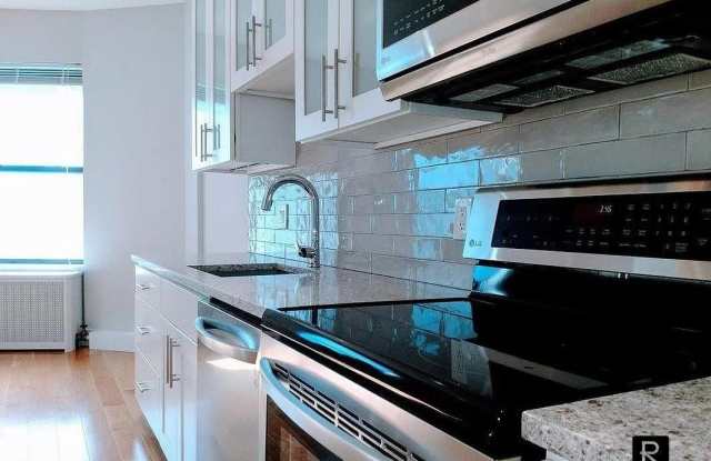 211 W 79th Street unit: 3/4 Gallery 2