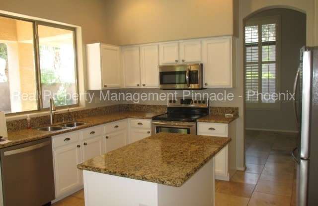 4033 East Reins Road Gallery 3