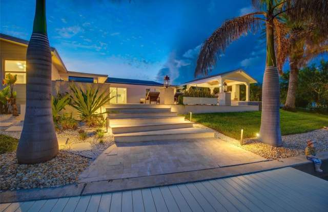 807 SNUG ISLAND photos photos 807 SNUG ISLAND photos photos