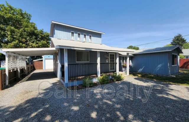 8809 E Liberty photos photos