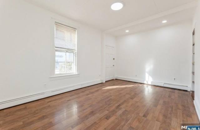 21 Central Avenue photos photos