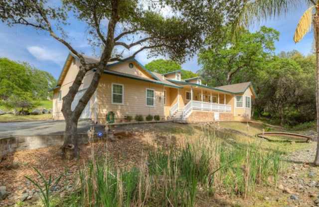 449 Silver Leaf Drive, Kelly Ridge Near Lake Oroville! Corporate Rental! photos photos