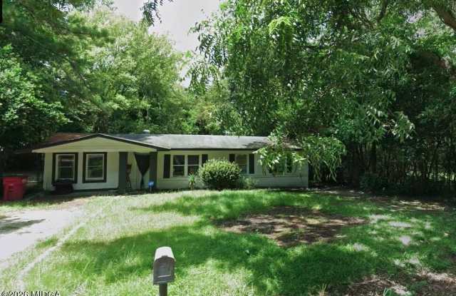 5345 Nisbet Drive Gallery 1