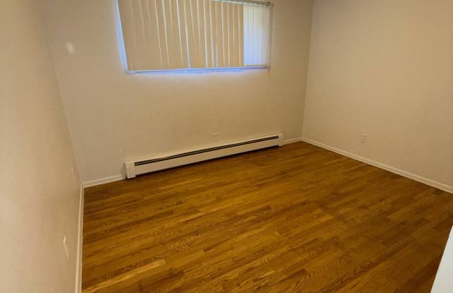 52 E. Empire Ave photos photos