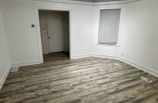 6208 North Claremont Avenue - 6208 North Claremont Avenue, Chicago, IL 60659