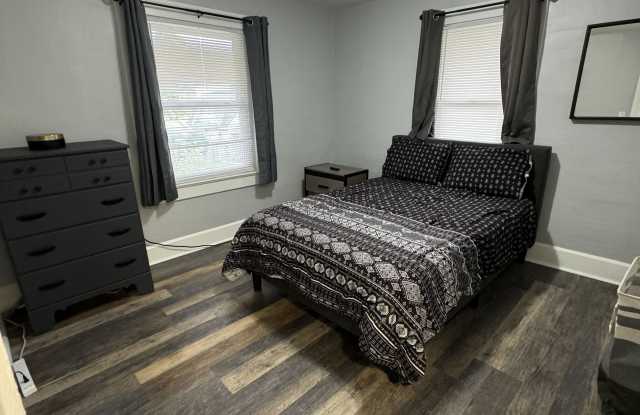 1230 N Kealing Ave photos photos