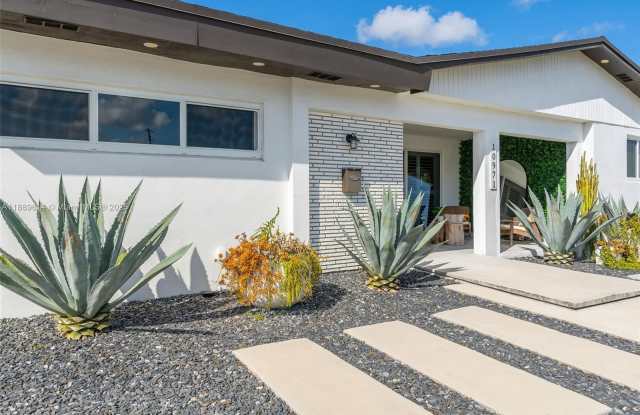 10971 SW 177th St photos photos