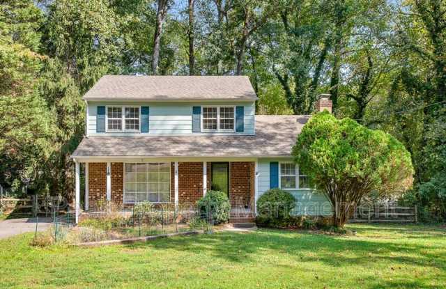 2353 Shoreham Dr photos photos