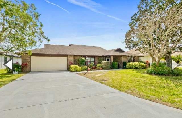 Beautiful Furnished Home on the water with a HUGE deck!!! photos photos