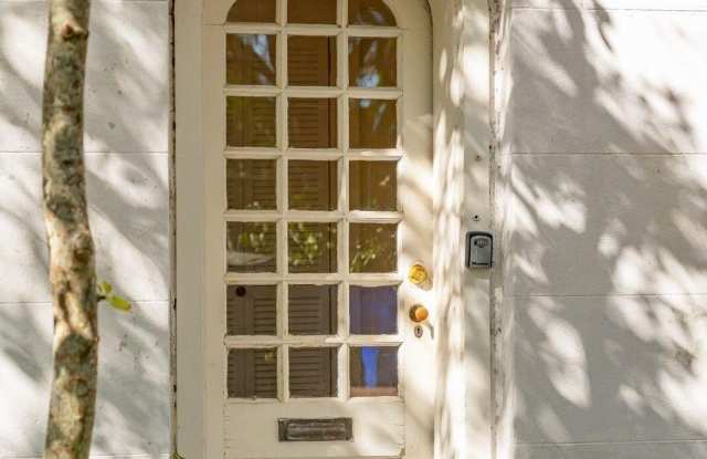 60 Hasell Street Gallery 4
