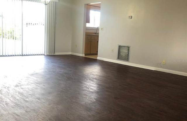 1480 LA CASITA STREET Gallery 2