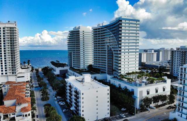 3000 Riomar Street unit: 406 photos photos