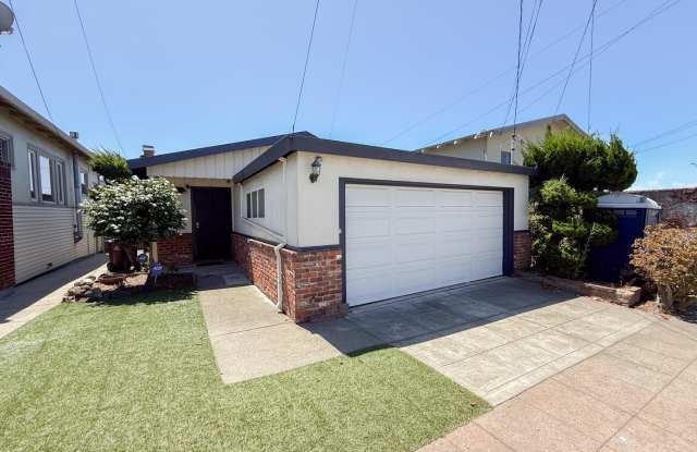 Charming 3BR/2BA Richmond Home with Spacious Yard photos photos