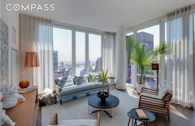 222 East 44th Street photos photos
