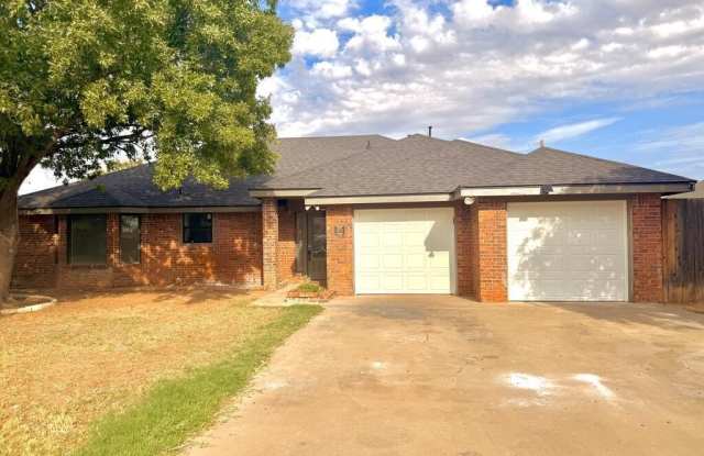 3802 Fairgreen Court Gallery 1