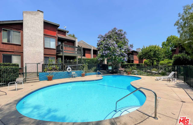 5040 Maytime Ln - 5040 Maytime Lane, Culver City, CA 90230