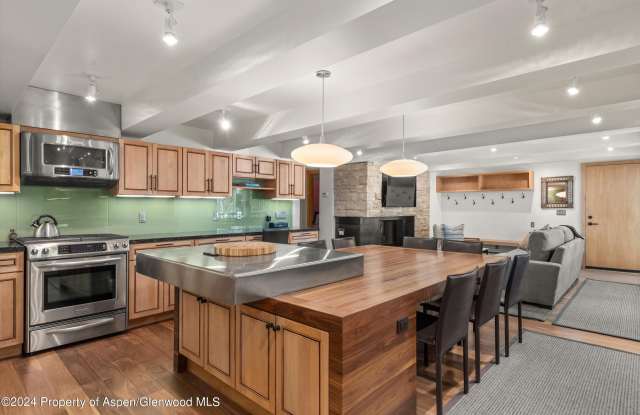 124 W Hyman Avenue unit: 2C photos photos 124 W Hyman Avenue unit: 2C photos photos