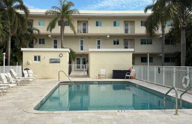 6530 N Ocean Boulevard Gallery 3