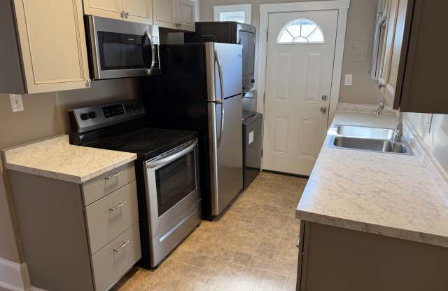 Cute 2 Bedroom Home in The Arts District! Gallery 4
