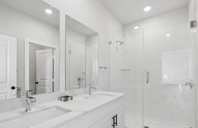 8382 US-290 Gallery 2